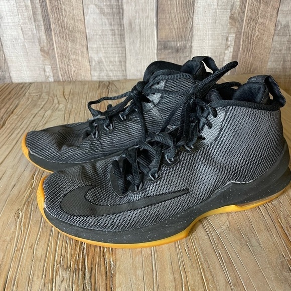 Nike Air Max Infuriate Sneakers - Picture 6 of 9